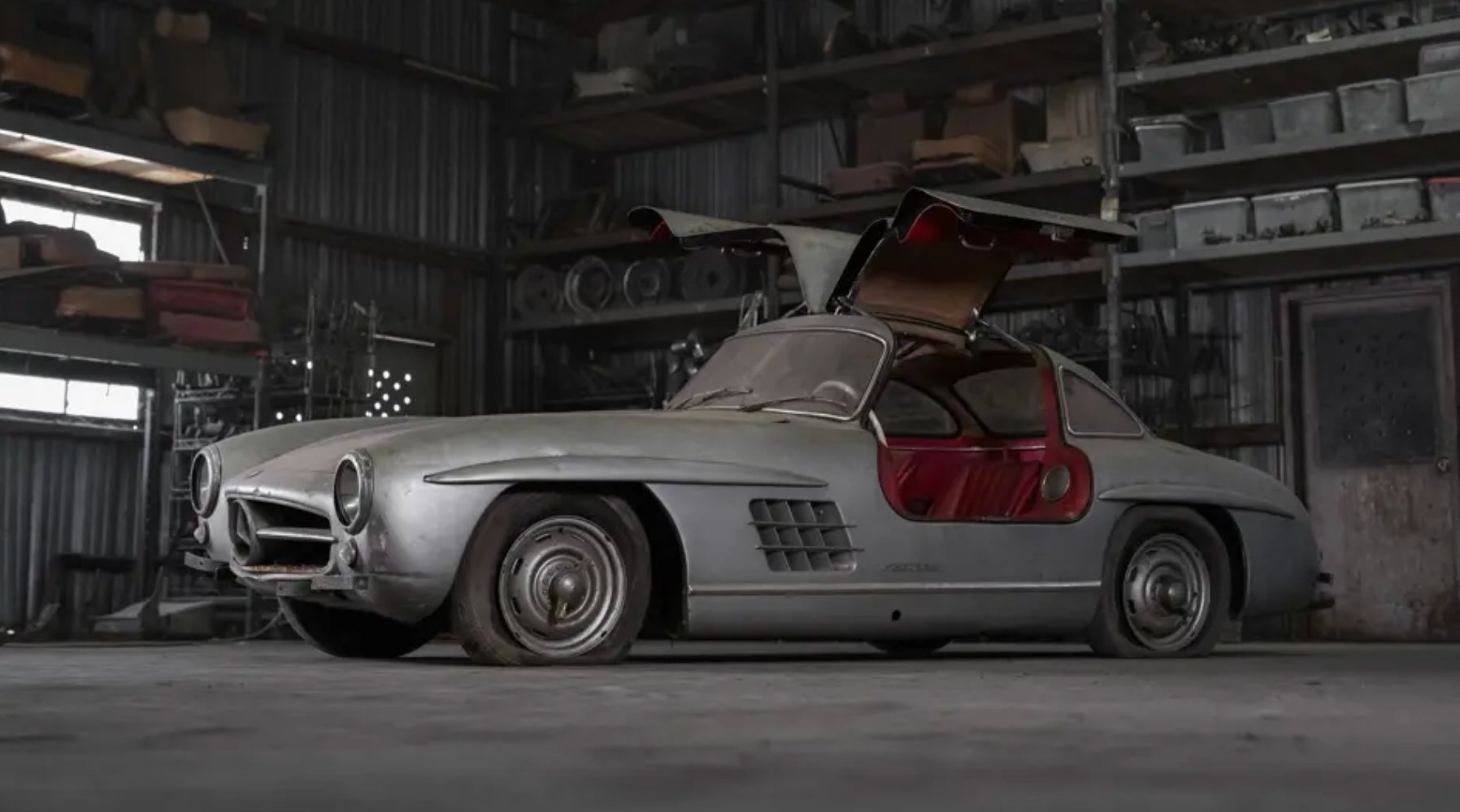 gullwing